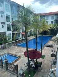 Landbay Condominium (D16), Condominium #558231801